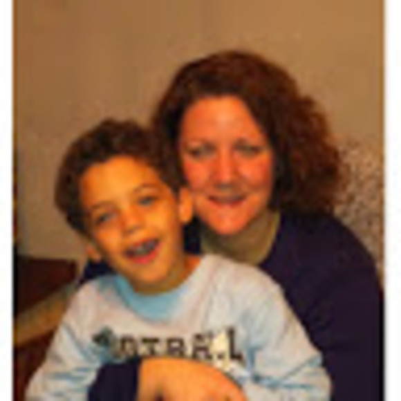 Meet your Posher, Jennifer - Picture 1 of 1